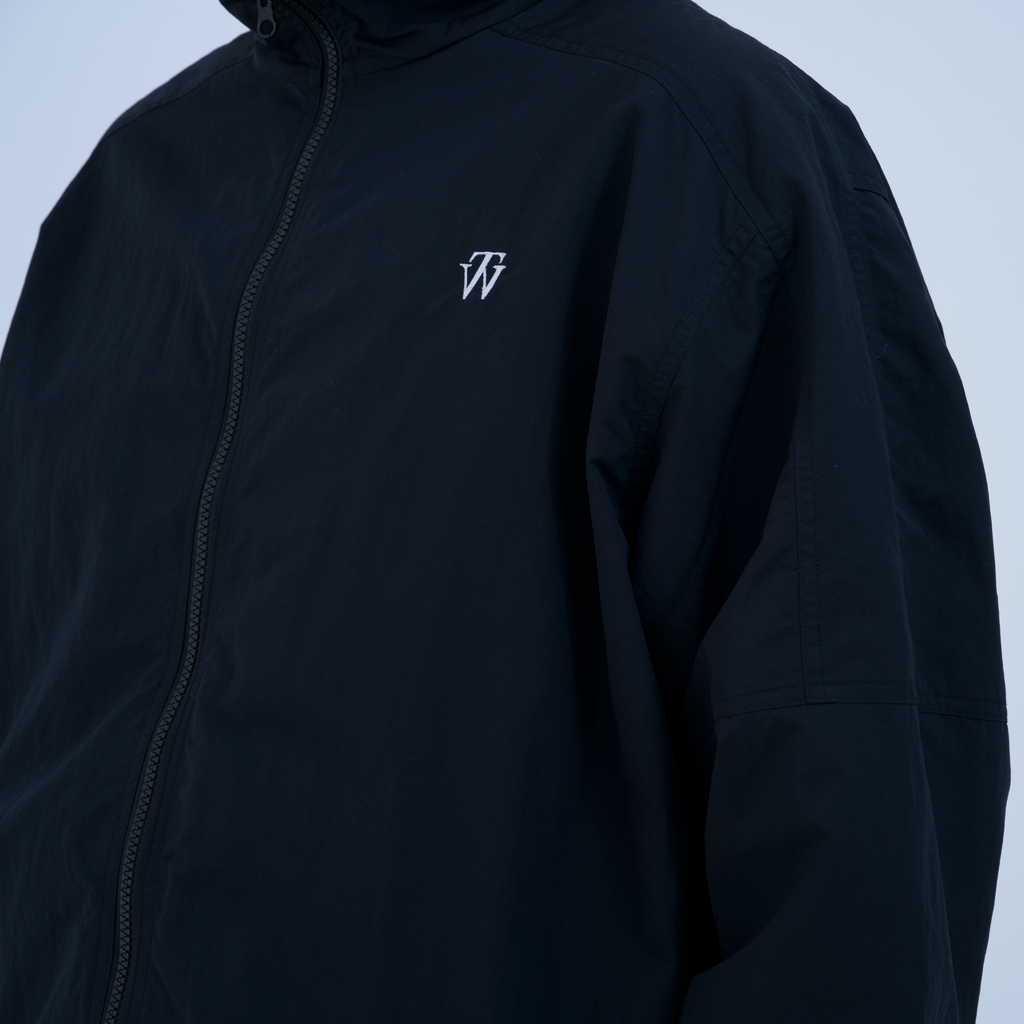 トラックスーツ